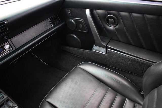 1993 Porsche 911 Carrera 4 Cabriolet