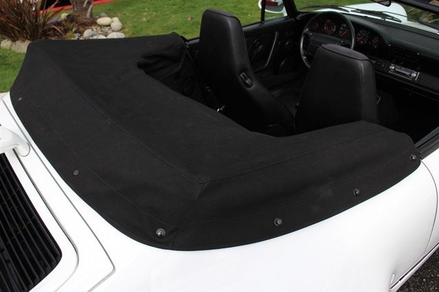 1993 Porsche 911 Carrera 4 Cabriolet