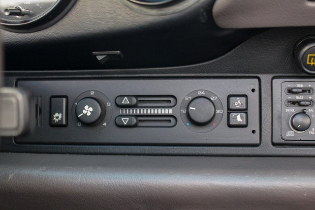 1991 Porsche 911 Carrera 4 Cabriolet