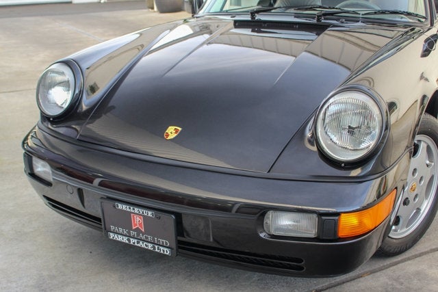 1991 Porsche 911 Carrera 4 Cabriolet