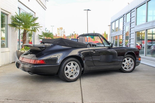 1991 Porsche 911 Carrera 4 Cabriolet