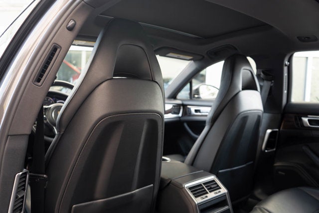 2018 Porsche Panamera 4S