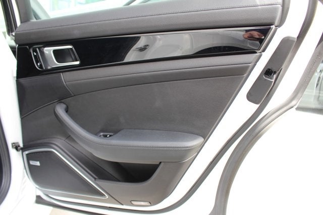 2018 Porsche Panamera Sport Turismo 4S