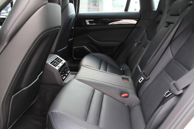 2018 Porsche Panamera Sport Turismo 4S