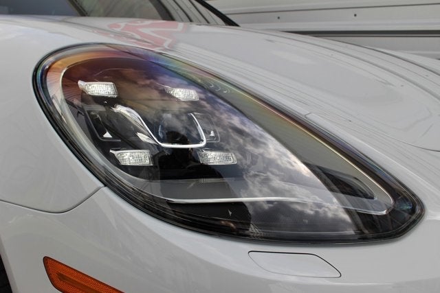 2018 Porsche Panamera Sport Turismo 4S