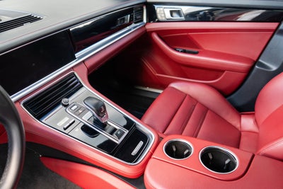 2023 Porsche Panamera 4S