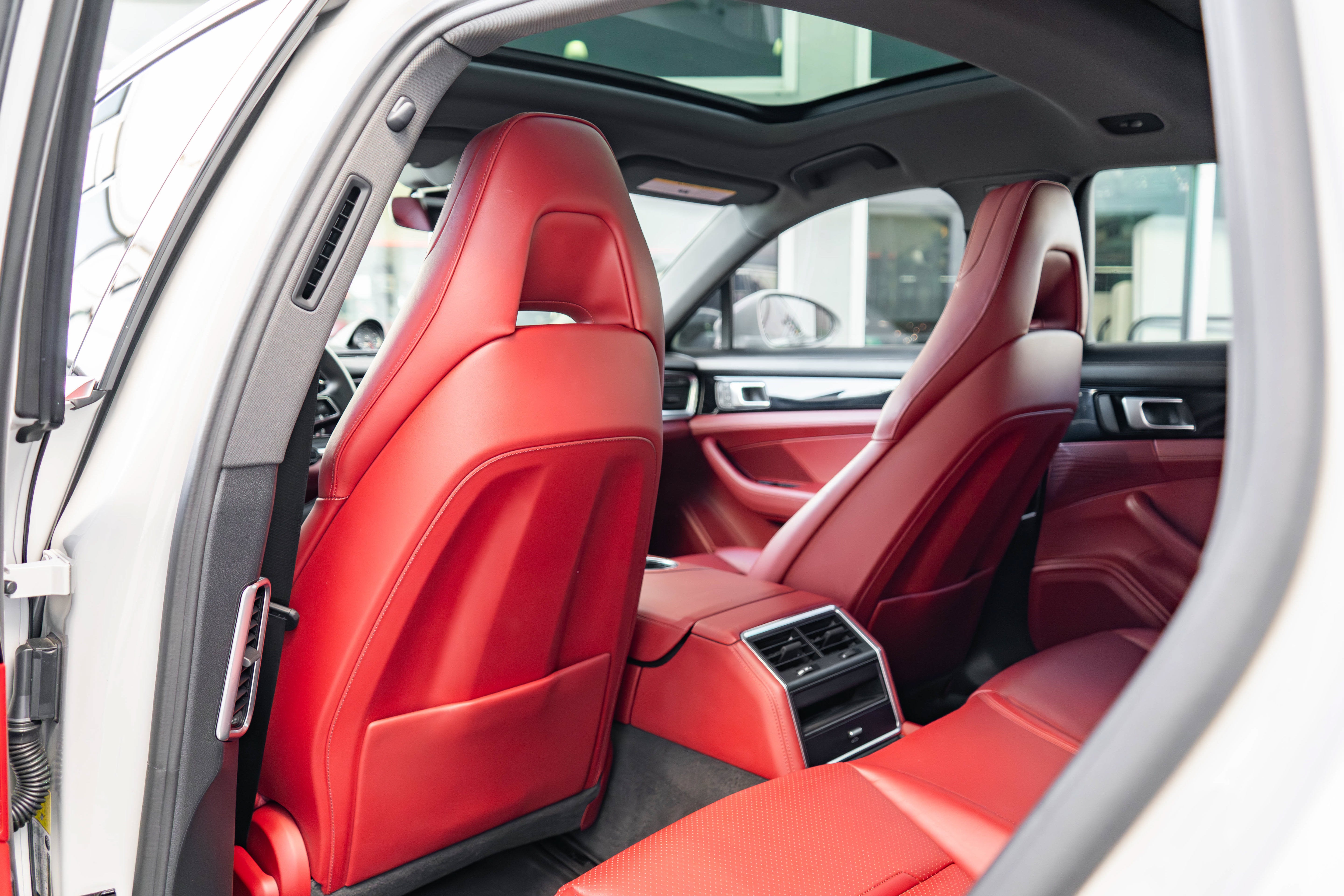 2023 Porsche Panamera 4S