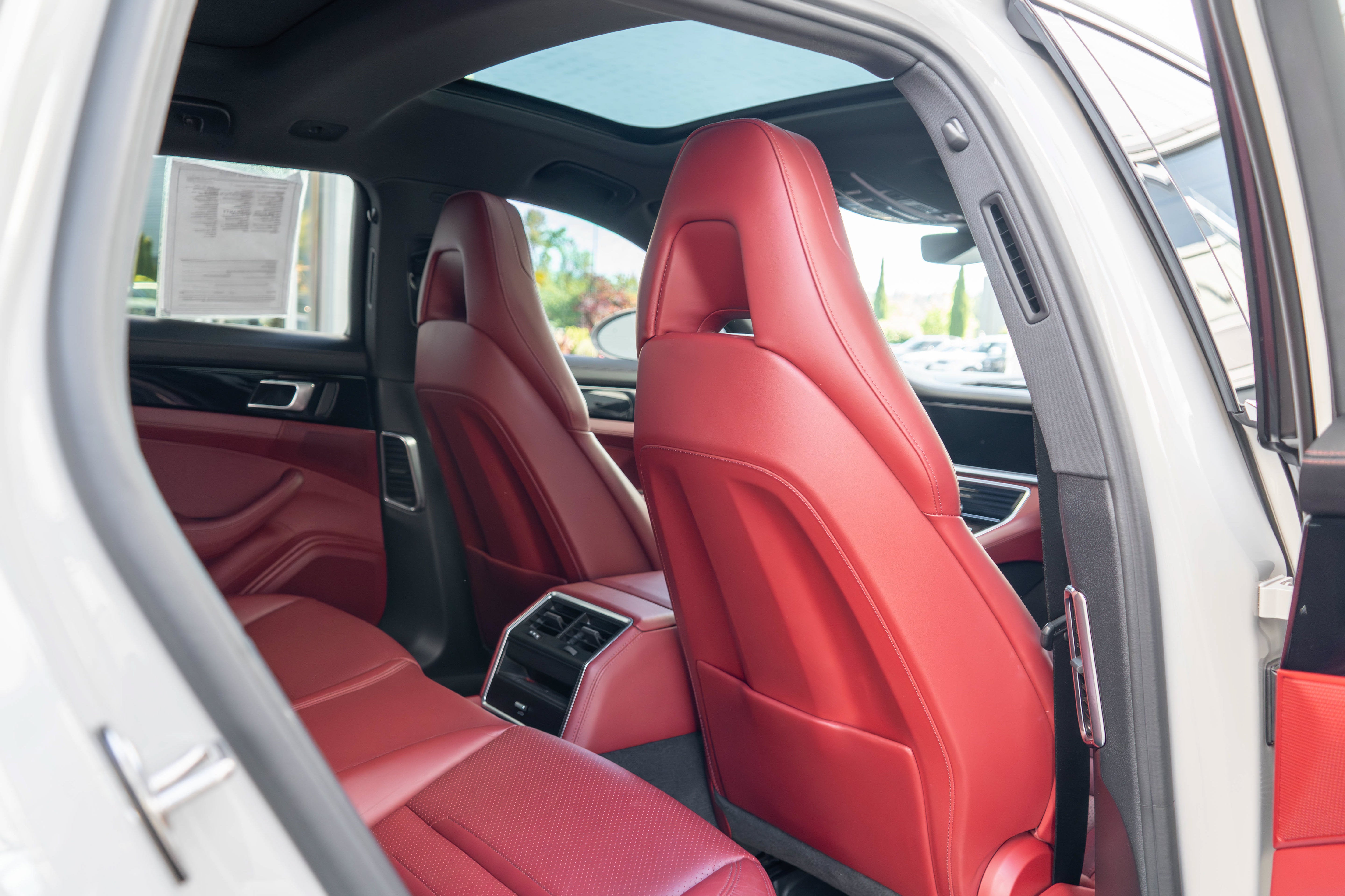2023 Porsche Panamera 4S