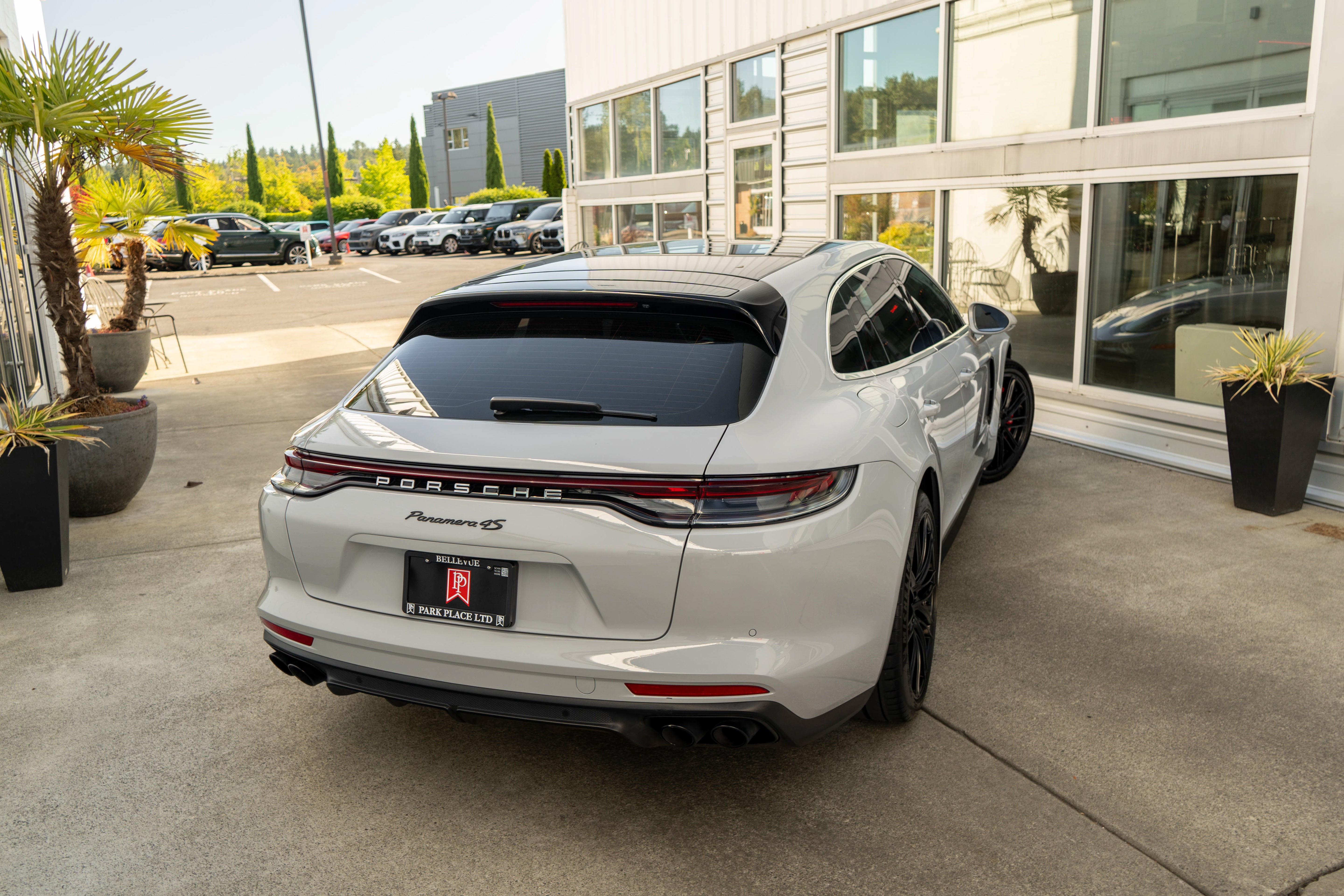 2023 Porsche Panamera 4S