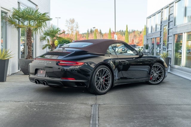 2017 Porsche 911 Carrera 4S