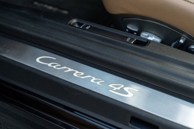 2017 Porsche 911 Carrera 4S