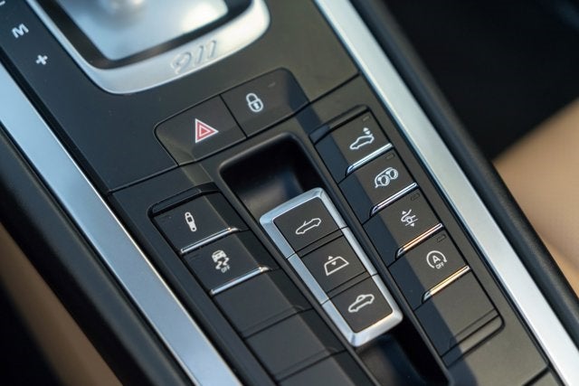 2017 Porsche 911 Carrera 4S