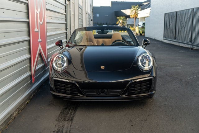 2017 Porsche 911 Carrera 4S