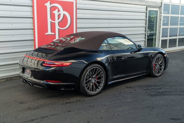 2017 Porsche 911 Carrera 4S