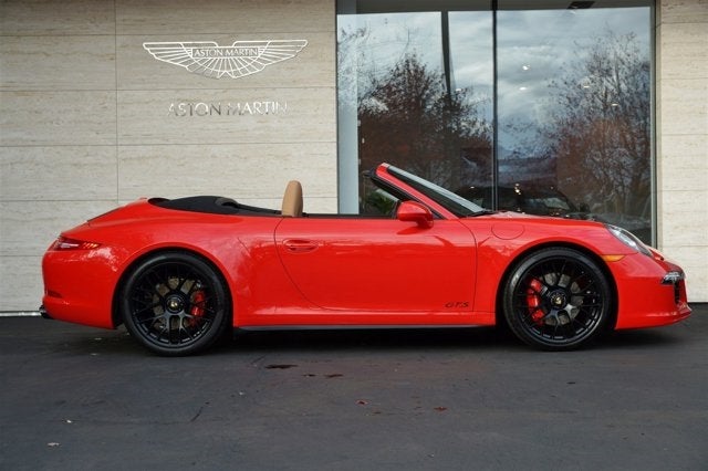 2015 Porsche 911 GTS Cabriolet