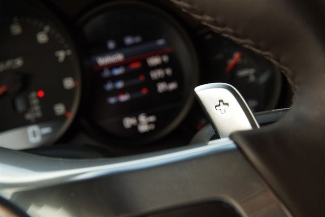 2015 Porsche 911 GTS Cabriolet