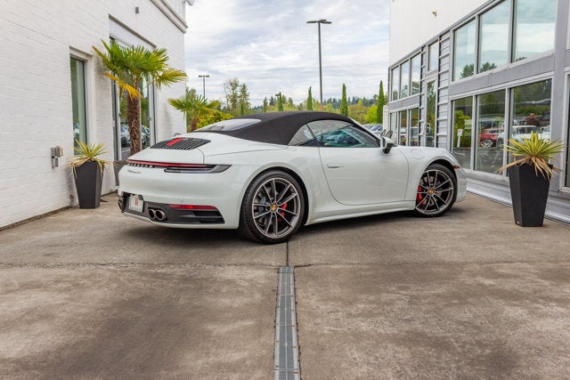 2020 Porsche 911 Carrera 4S
