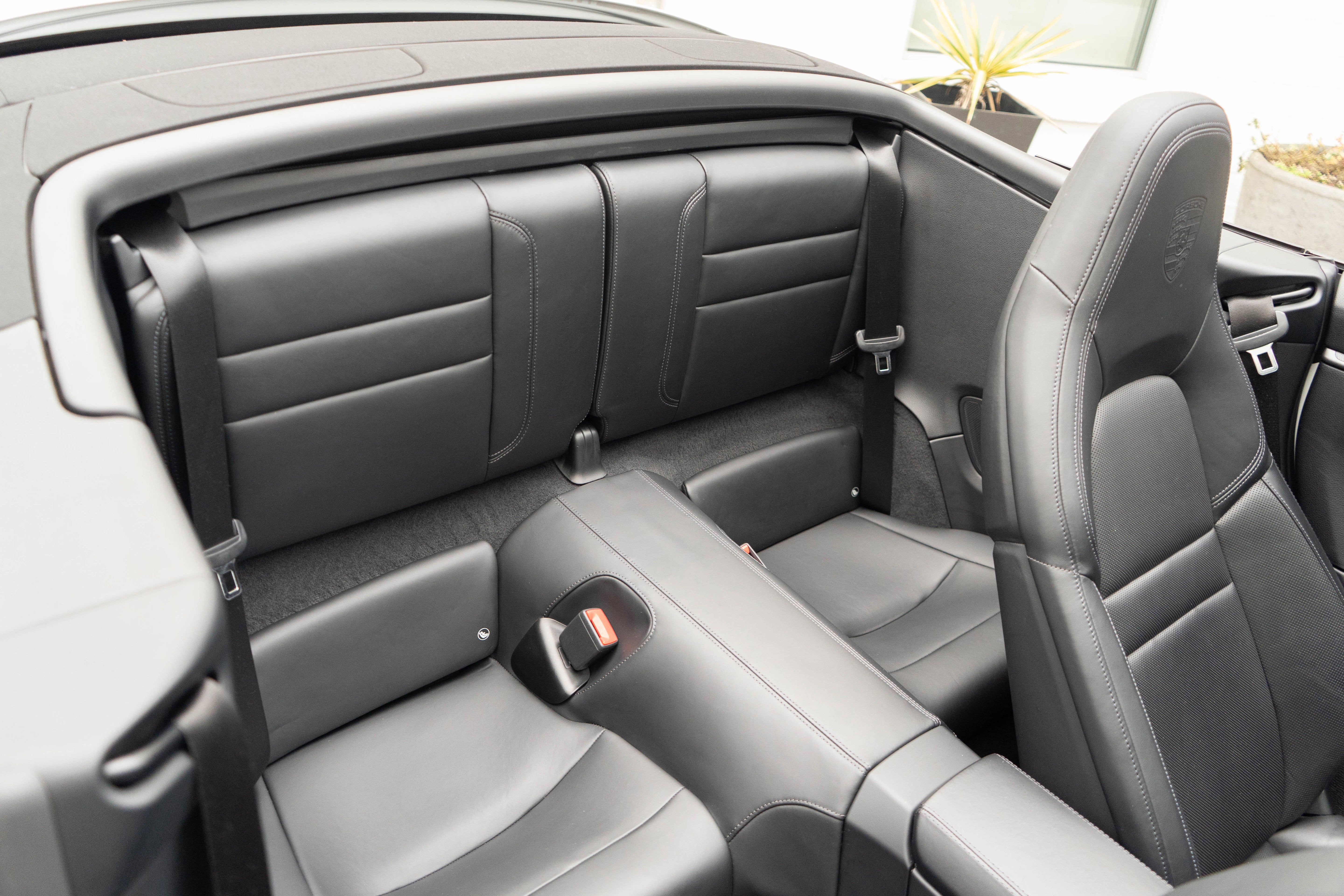 2020 Porsche 911 Carrera 4S