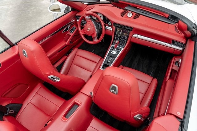 2014 Porsche 911 Carrera 4S