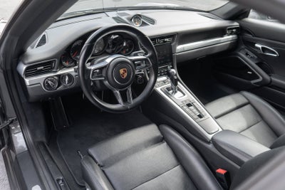 2017 Porsche 911 Carrera S