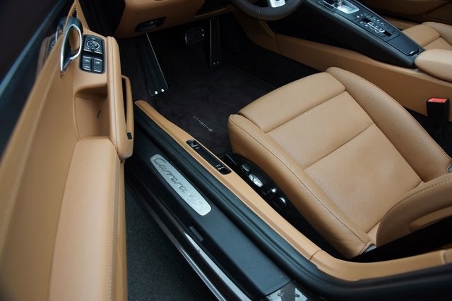 2015 Porsche 911 Carrera 4S Cabriolet