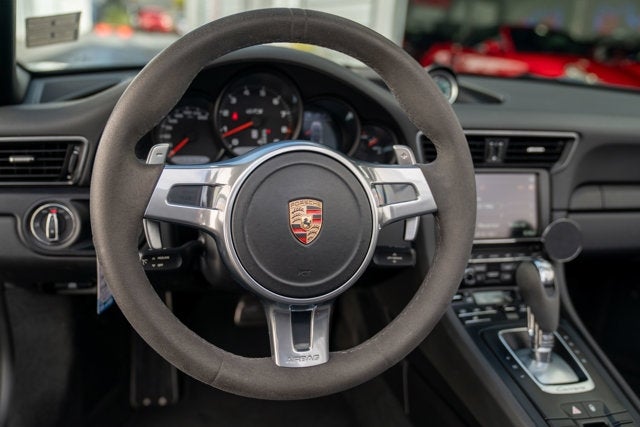 2015 Porsche 911 Carrera GTS