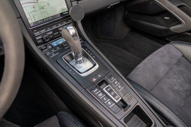 2015 Porsche 911 Carrera GTS