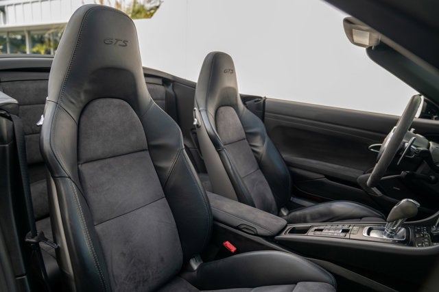 2015 Porsche 911 Carrera GTS