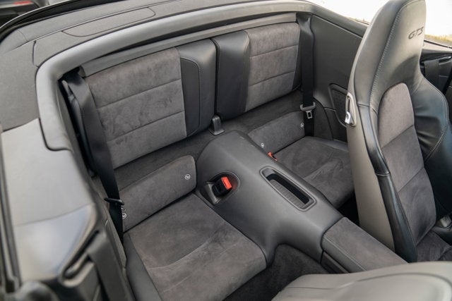 2015 Porsche 911 Carrera GTS