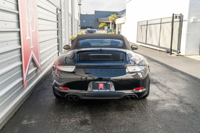 2015 Porsche 911 Carrera GTS