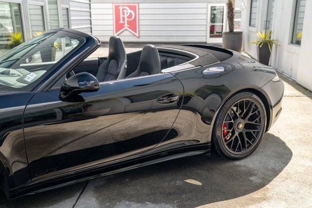 2015 Porsche 911 Carrera GTS