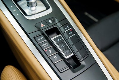 2014 Porsche 911 Carrera 4S Cabriolet