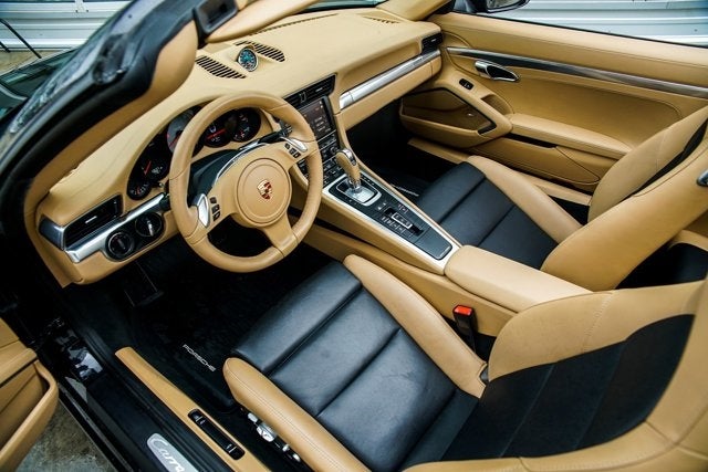 2014 Porsche 911 Carrera 4S Cabriolet