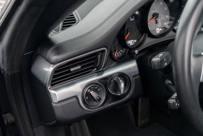 2015 Porsche 911 Carrera 4S