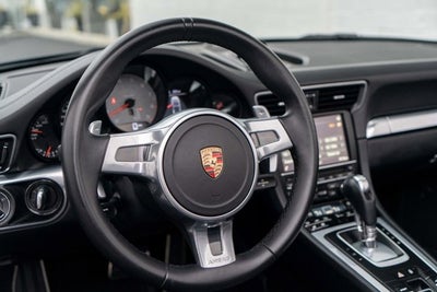 2015 Porsche 911 Carrera 4S