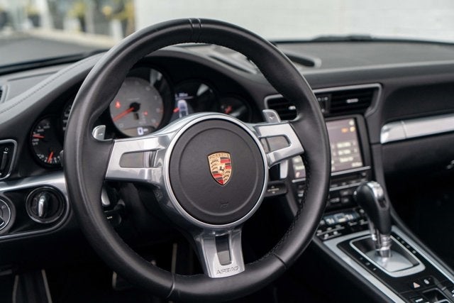 2015 Porsche 911 Carrera 4S