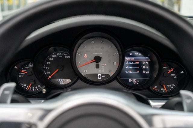 2015 Porsche 911 Carrera 4S