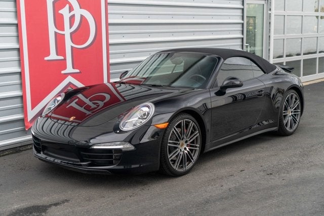 2015 Porsche 911 Carrera 4S