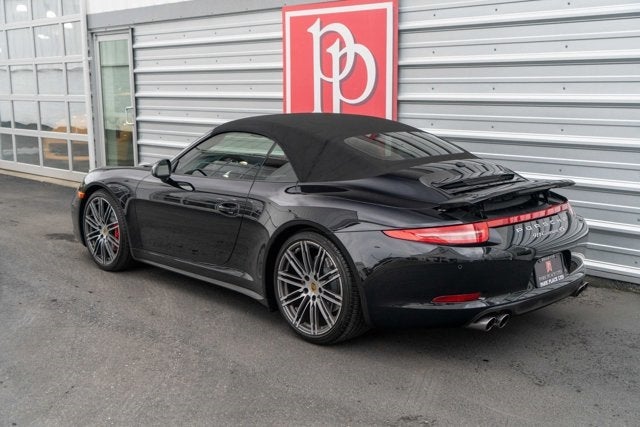 2015 Porsche 911 Carrera 4S