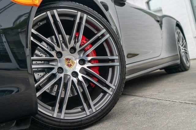 2015 Porsche 911 Carrera 4S
