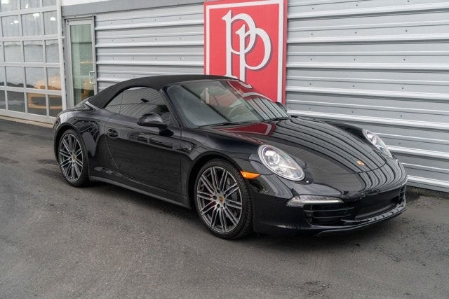 2015 Porsche 911 Carrera 4S