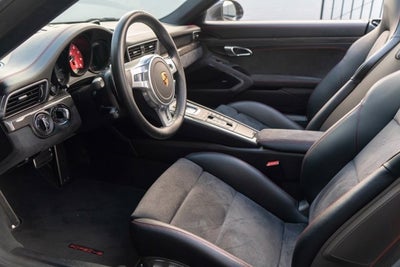 2016 Porsche 911 Carrera GTS