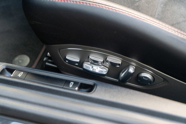 2016 Porsche 911 Carrera GTS