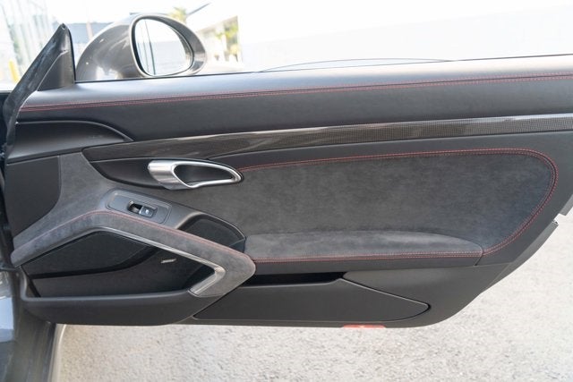 2016 Porsche 911 Carrera GTS