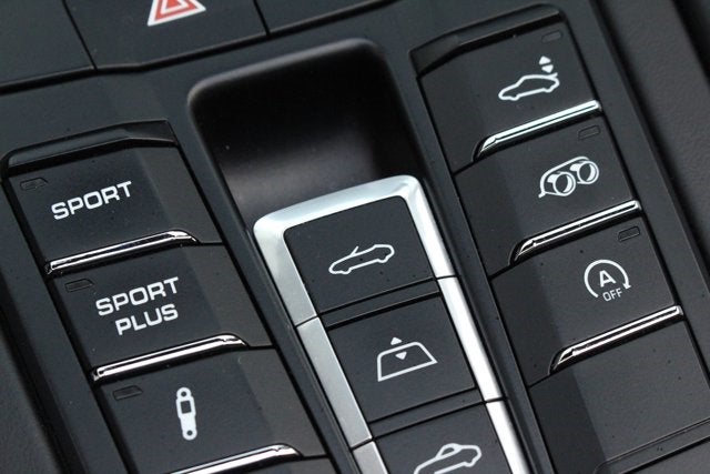 2016 Porsche 911 Carrera GTS Cabriolet