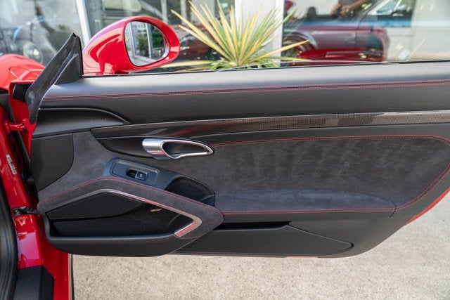 2015 Porsche 911 Carrera 4 GTS