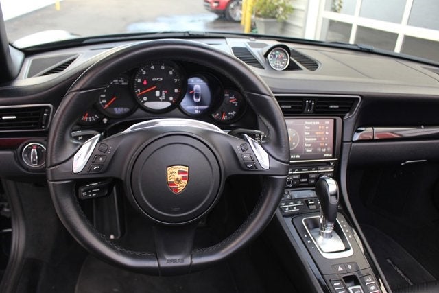 2016 Porsche 911 Carrera GTS
