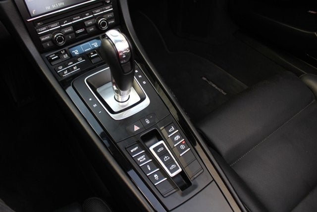 2016 Porsche 911 Carrera GTS