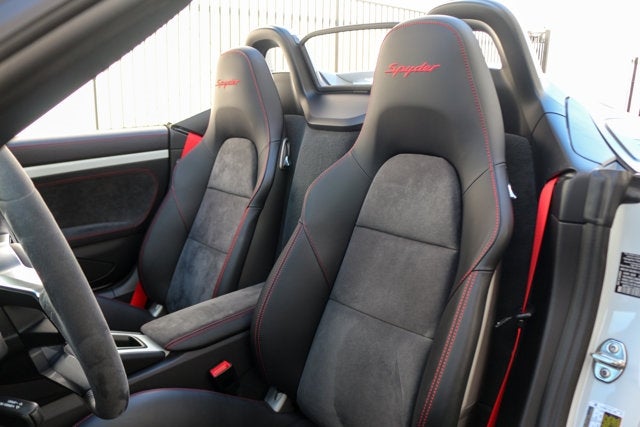 2016 Porsche Boxster Spyder