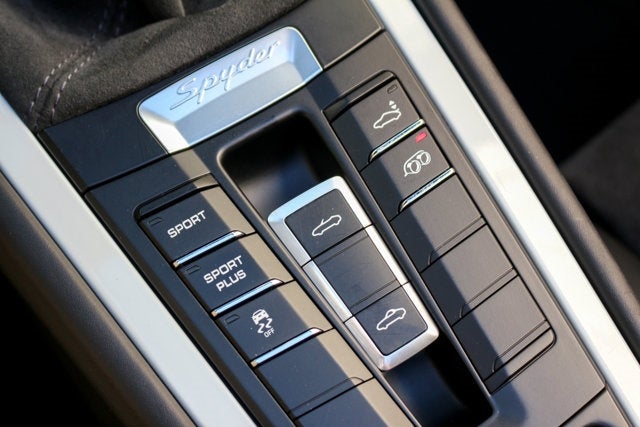 2016 Porsche Boxster Spyder
